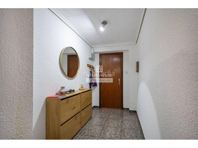 Foto fa21ce7d-7aad-4ebf-9b9e-4fd7d731f6b0. Pis a La Llum Valencia
