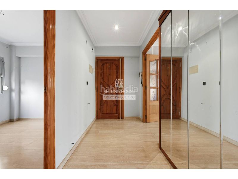 Foto 9b3a80c1-67be-4bb1-ba17-15f999d81b44. Pis a Soternes Valencia