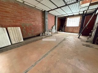 Haus  Calle josé zaragoza. Casa en venta en favara, valència capital