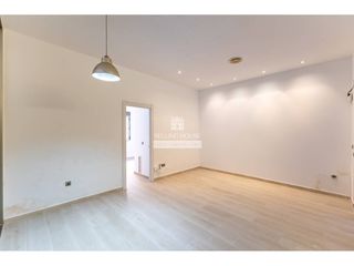 Pis  Avenida doctor peset aleixandre. Venta de piso reformado en benicalap, valència capital