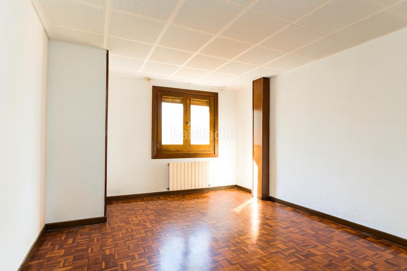 Foto cc9ce4d5-4bd5-4e8b-9501-2126dd974ff4. Pis a Universidad San Francisco Zaragoza