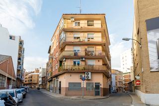Appartement  Calle del marqués de ahumada. Propiso ofrece en exclusiva, vivienda reformada completamente ex