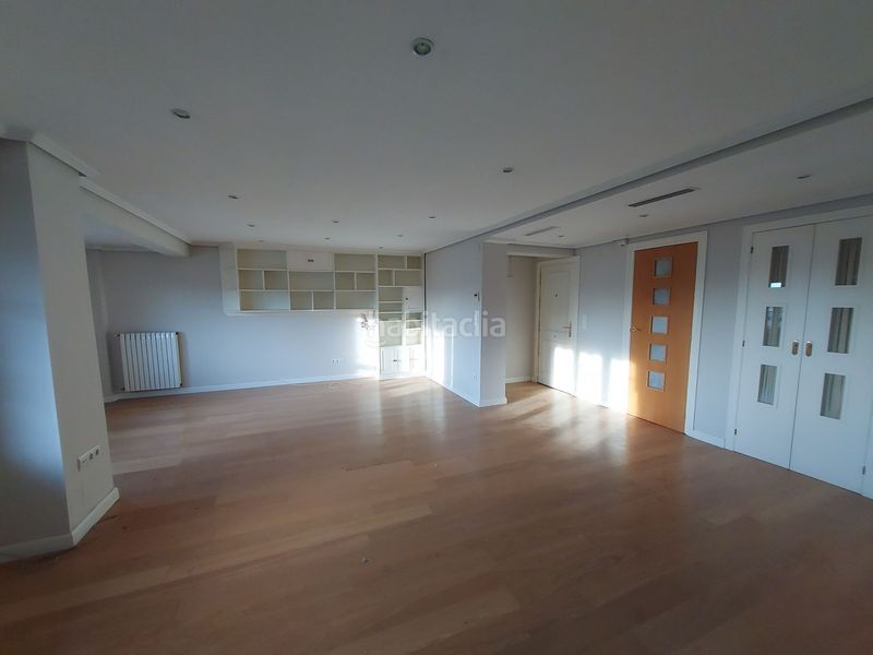 Foto 992016d1-24ad-46c0-a0e5-a6eba7ab2ecc. Rent flat in Universidad San Francisco Zaragoza