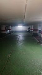 Autoparkplatz in Paseo Sagasta