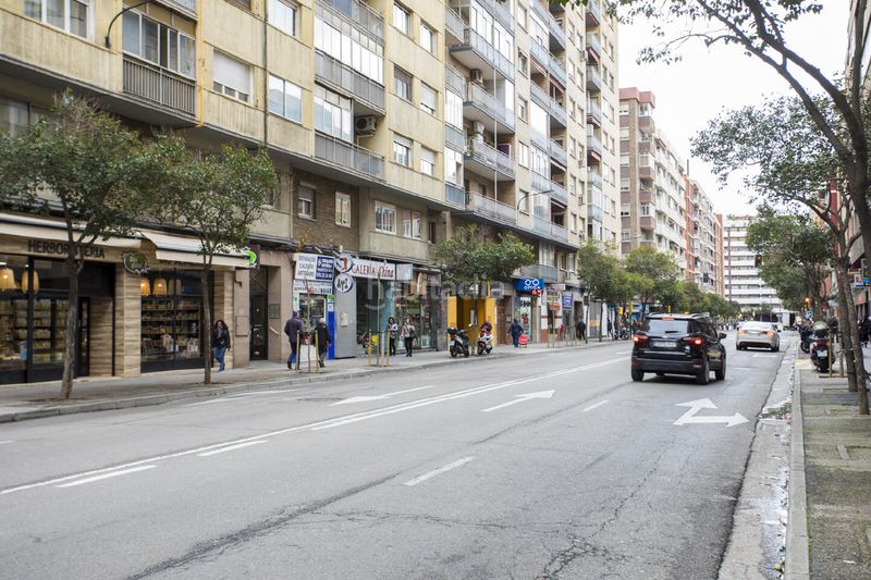 Foto e5538fa0-7f48-4478-8c6d-5cb17b0a8892. Pis a Ciudad Jardín - Parque Roma Zaragoza
