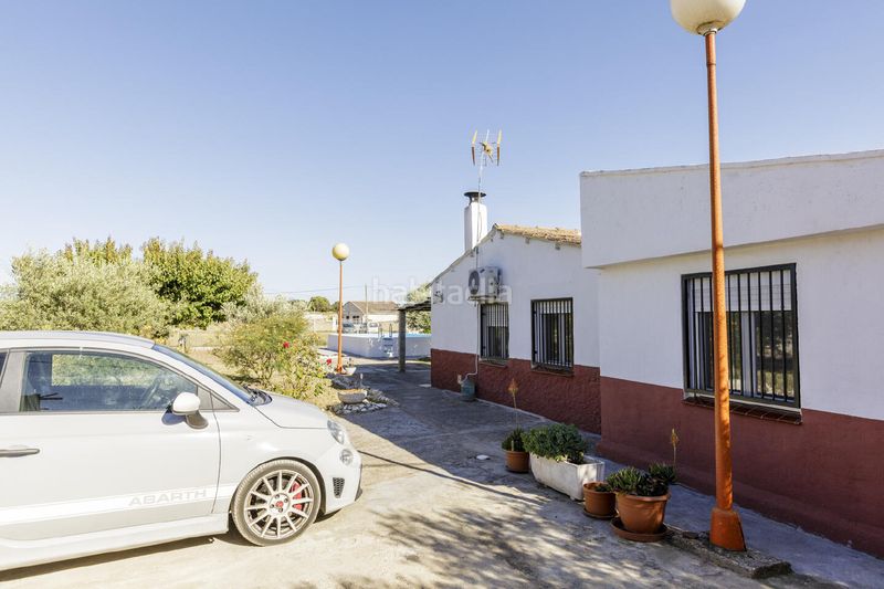 Foto 45ad0e91-0a51-40ea-b36a-f354955d1c2c. Casa a Garrapinillos Zaragoza