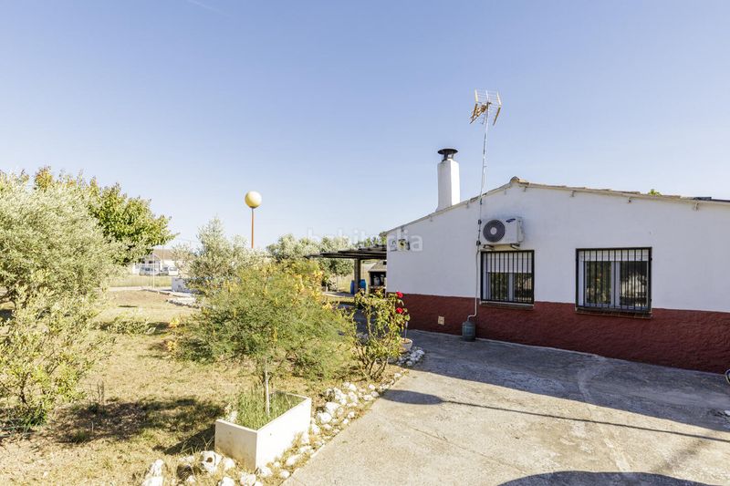 Foto 934e4f3c-8890-43d1-9bf6-9db0bafef482. Casa a Garrapinillos Zaragoza