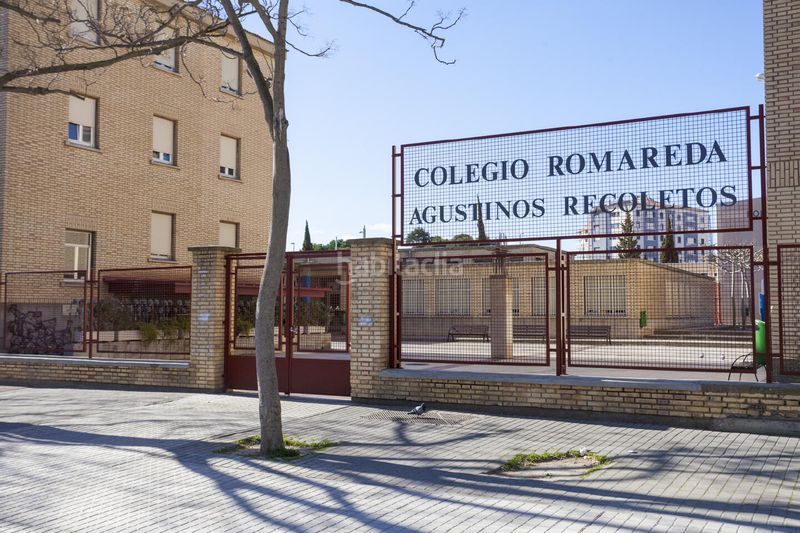 Foto 6304d085-8a40-4ac1-87c0-1fc368e54f0d. Piso en Romareda Zaragoza