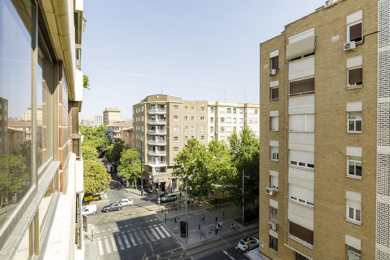 Foto ee0cfaa7-2828-4f3a-bc35-80a7f2af5508. Pis a Universidad San Francisco Zaragoza