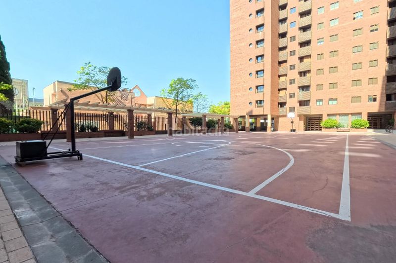 Foto e1813419-d069-4b5c-80be-679e9b0cb9ad. Pis a Romareda Zaragoza