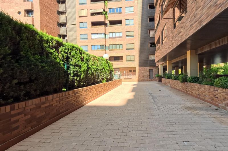 Foto e6becff7-3f7f-4bed-8318-51f72e6d85fe. Pis a Romareda Zaragoza