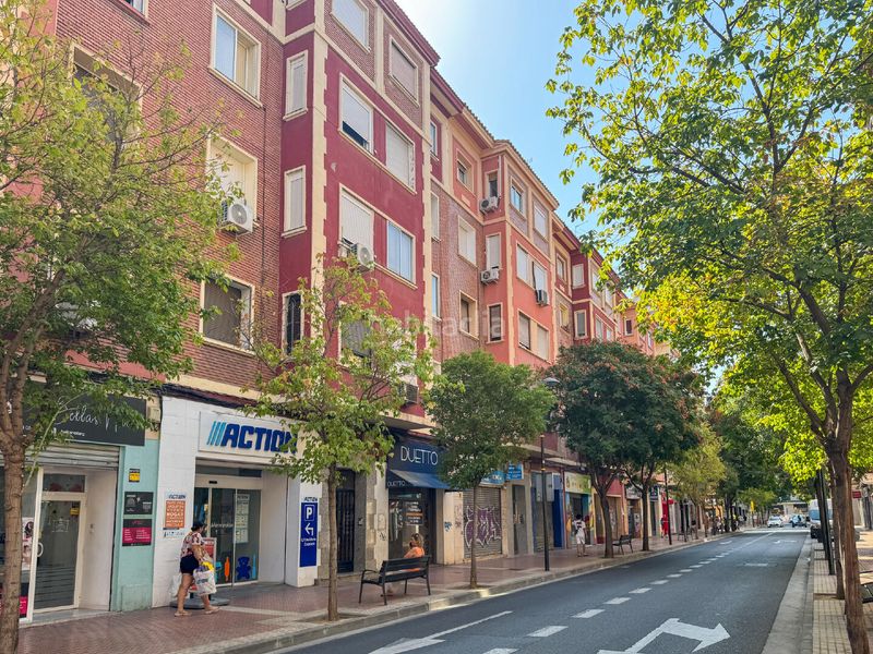 Foto e3f273a7-b81b-44fd-b3e3-aa118e144e68. Piso en Ciudad Jardín - Parque Roma Zaragoza