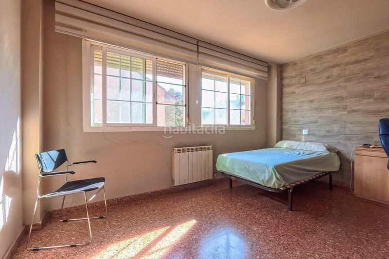 Foto 0a2b0f3d-cc33-4884-aad6-68d98fe039d9. Casa adossada a Santa Isabel Zaragoza