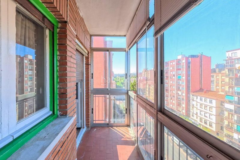 Foto 0a388286-70ba-43f2-b5cc-b562ba079992. Piso en Las Delicias Zaragoza