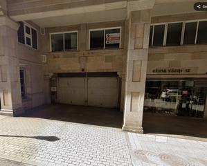 Location Parking voiture à Rúa da república arxentina 14. Plaza de garaje en el centro de vigo