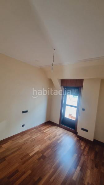 Foto a19ad73b-fbb9-40d2-b789-9e6184359faa. Location appartement dans rúa de garcía barbón 106 dans Vigo