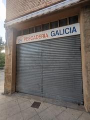 Local Comercial a Estella / Lizarra. Local acondicionado como pescadería a la venta en estella