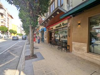 Local Comercial a Estella / Lizarra. Bar en estella