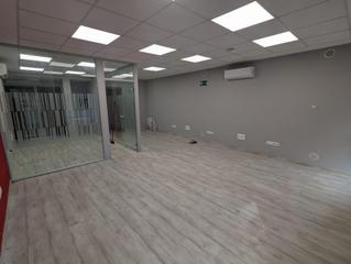 Lloguer Local Comercial a Estella / Lizarra. Local comercial en estella