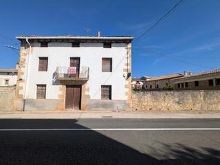 Casa en Yerri. Casa con terreno para reformar en arizala