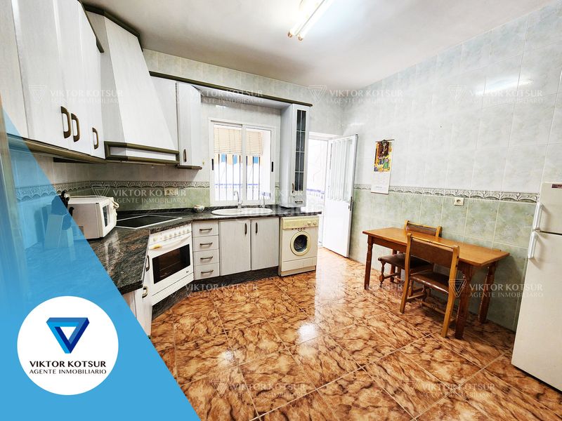 Foto 94d61646-a95c-4508-867b-f688a2ebe30a. Casa adossada amb aparcament a Aguadulce Sur Roquetas de Mar