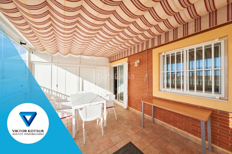 Foto b6796ee2-64b3-4031-ac8b-4b2c698f57dd. Ático atico con solárium a 3 minutos de la playa en Roquetas de Mar