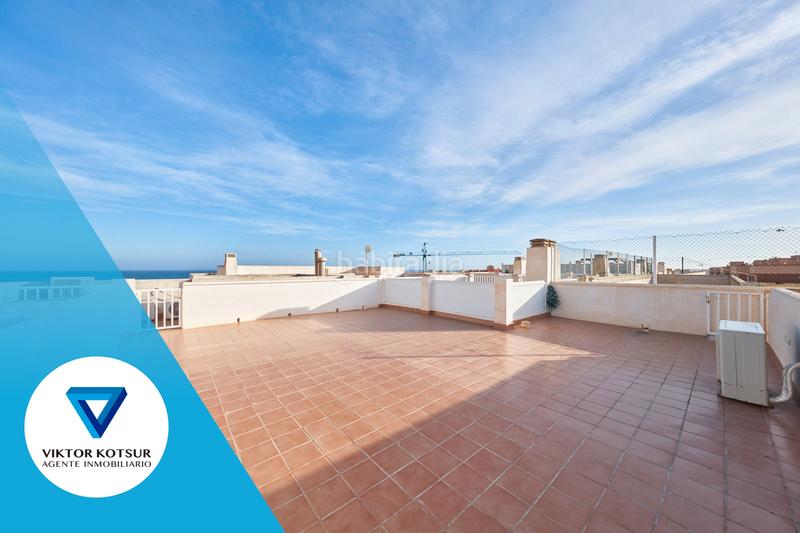 Foto cfcb8eef-3455-49b2-aae3-f16774002c80. Ático atico con solárium a 3 minutos de la playa en Roquetas de Mar