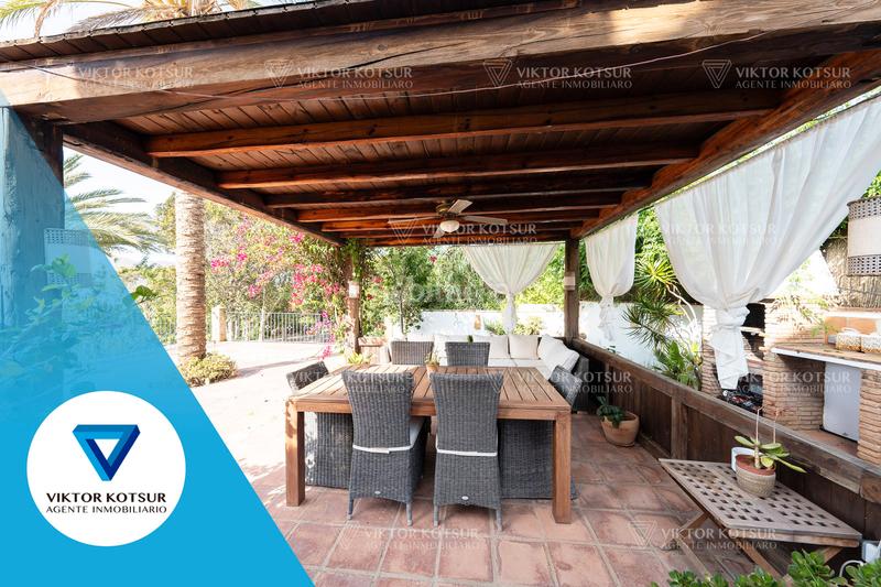 Foto 5b3f0808-cdbc-4f35-9be8-8868c3e90ff7. Chalet mit kamin parking pool in La Envía Vícar