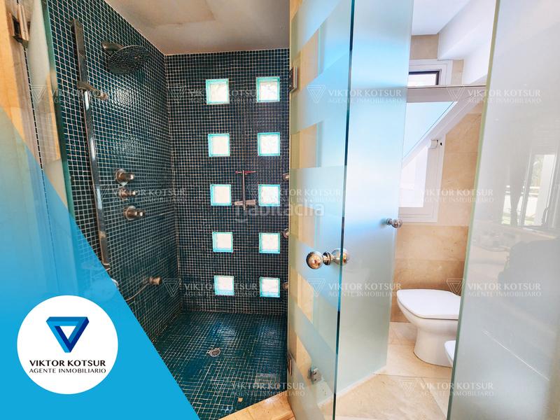 Foto 5349d404-446e-41ff-812e-947491e71672. Chalet avec chauffage parking piscine dans Aguadulce Sur Roquetas de Mar