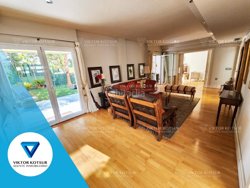 Foto d771d21b-482b-41f2-adc9-e3443409e422. Chalet avec chauffage parking piscine dans Aguadulce Sur Roquetas de Mar