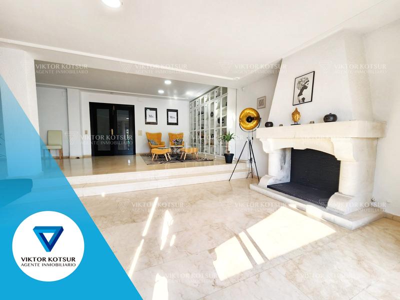 Foto 3de24454-4adc-4156-bc22-91ff7241f72c. Chalet avec cheminée chauffage parking piscine dans Roquetas de Mar