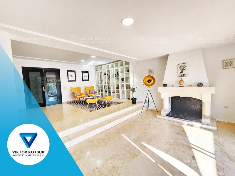 Foto 605b954c-e3c5-4909-9107-6d457cc057a9. Chalet avec cheminée chauffage parking piscine dans Roquetas de Mar