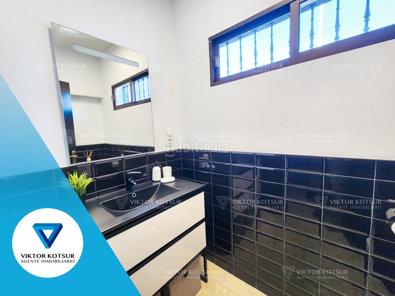 Foto 7a796538-09b3-4e38-9eb4-460a0332eef3. Chalet avec cheminée chauffage parking piscine dans Roquetas de Mar