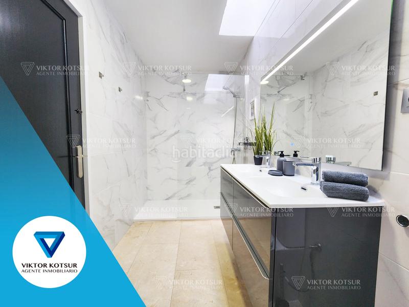 Foto ef2513db-a6ca-4c55-86fa-6c0807acb222. Chalet avec cheminée chauffage parking piscine dans Roquetas de Mar