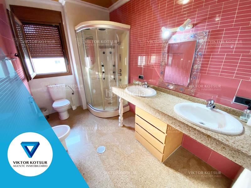 Foto 99e60cd7-5d46-41c5-a96f-97ae41cda215. Maison jumelée avec parking dans Las Salinas Roquetas de Mar