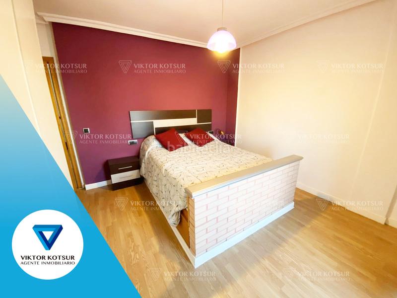 Foto cd1be4aa-411a-42f9-bd71-71979eb02920. Maison jumelée avec parking dans Las Salinas Roquetas de Mar