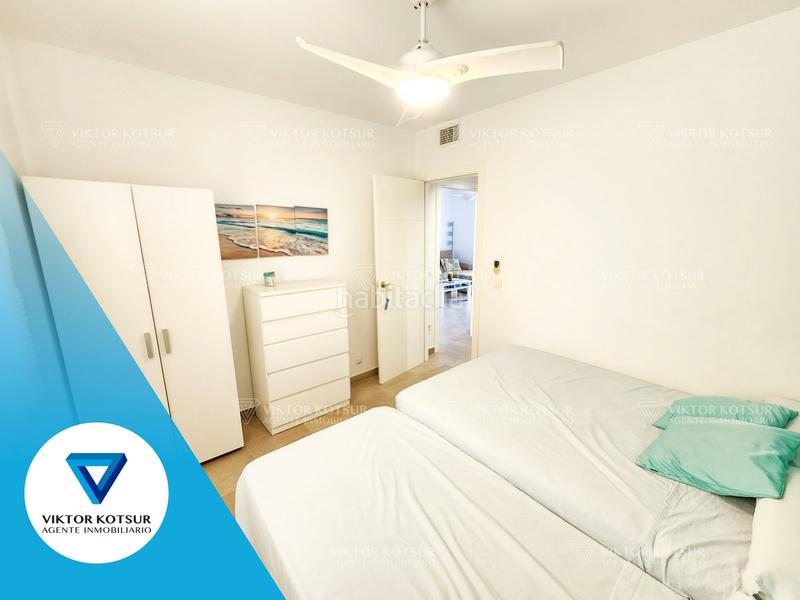 Foto 5c8f1354-c776-43b3-b8f4-d1357fdf7be9. Flat with pool in Las Salinas Roquetas de Mar