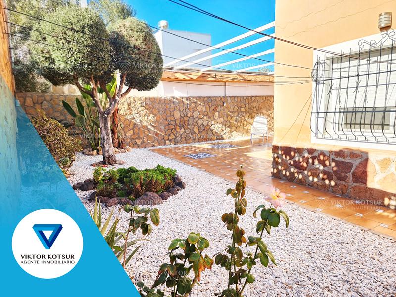 Foto 0e225e55-7125-40cf-af6c-90a956b4197e. Xalet amb xemeneia calefacció a Aguadulce Sur Roquetas de Mar