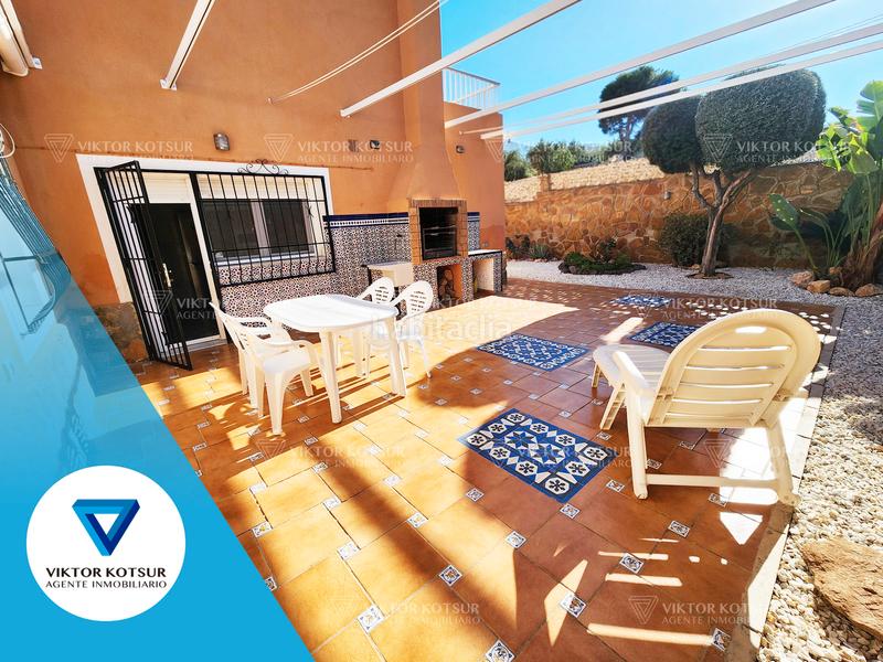 Foto 38482273-e900-4f1b-9e62-b5635a7088c3. Xalet amb xemeneia calefacció a Aguadulce Sur Roquetas de Mar