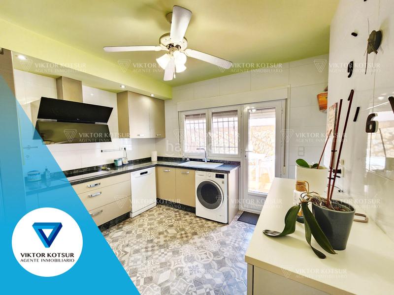 Foto 62988fb2-61bb-48ca-8885-1307ddeb36d7. Xalet amb xemeneia calefacció a Aguadulce Sur Roquetas de Mar