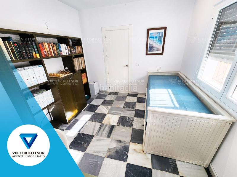 Foto fb11ab40-0aaa-4ddf-ab57-c96c6a550135. Xalet amb xemeneia calefacció a Aguadulce Sur Roquetas de Mar