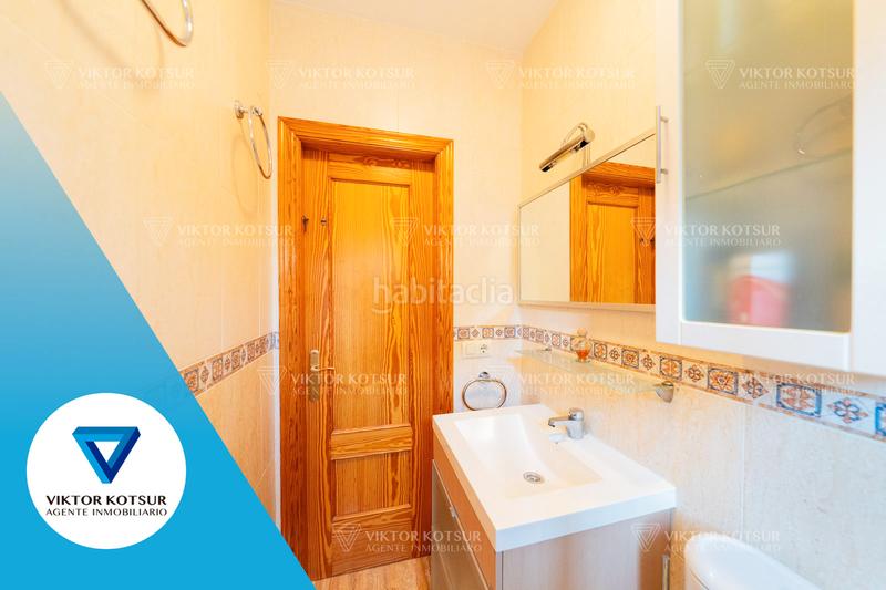 Foto 3874515e-8b18-46a1-8637-09960f29479c. Casa adossada amb aparcament a La Gangosa Vícar