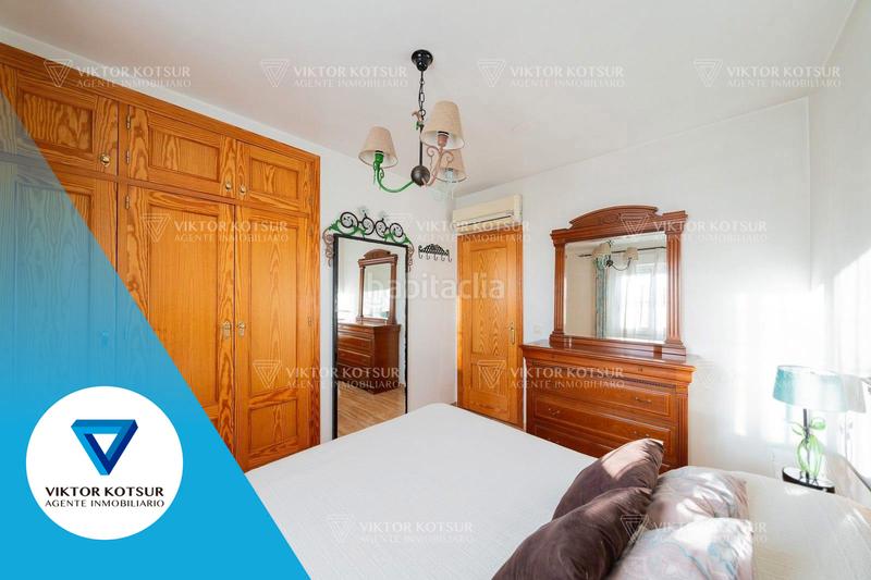 Foto f114da63-14b2-4281-b736-c3da5a36d202. Casa adossada amb aparcament a La Gangosa Vícar