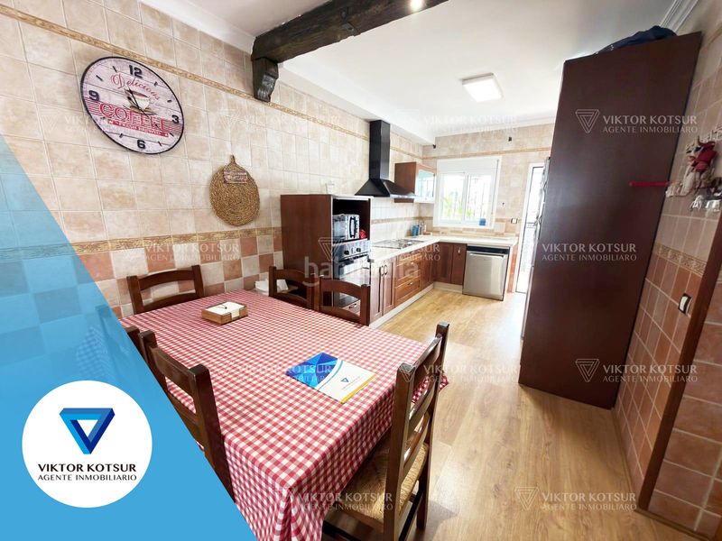Foto cc7ef3e1-383c-4ee9-bc17-f212a3549e7b. Casa adossada a Aguadulce Sur Roquetas de Mar
