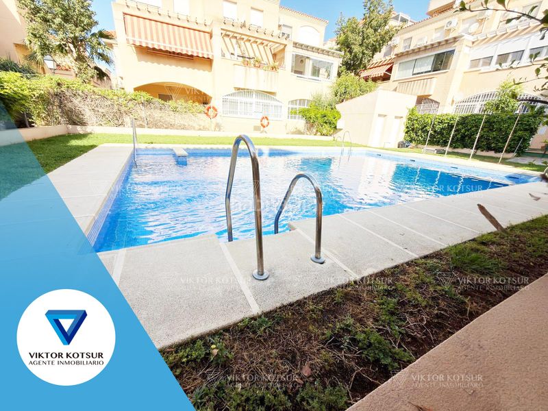 Foto 8b8fe7bc-2cdb-42cd-b3b7-e98b74c13c4c. Apartament amb aparcament piscina a Aguadulce Sur Roquetas de Mar