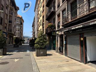 Local Comercial en Obieta kalea 7. Local 122 m2 erandio centro - bar bostak