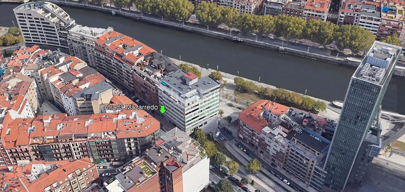 Foto 7fe0eb2b-be85-474f-9b2d-6b799ebc5ce0. Aparcament cotxe a mazarredo zumarkalea 12 a Abandoibarra - Guggenheim Bilbao