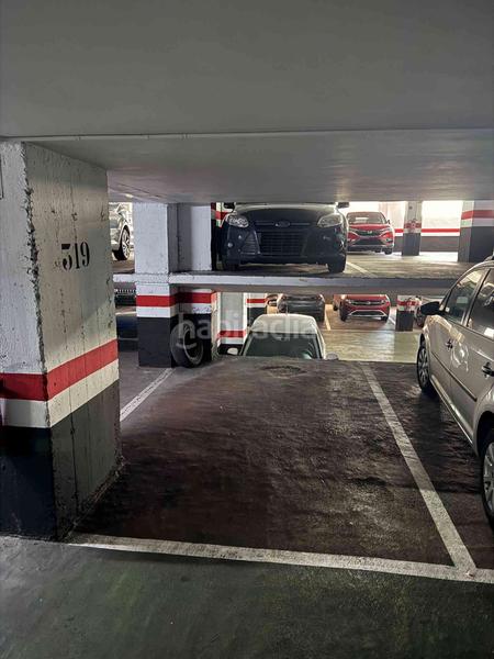 Foto ac0b4017-5390-4e5c-8a6c-17a1c0822862. Aparcament cotxe a mazarredo zumarkalea 12 a Abandoibarra - Guggenheim Bilbao