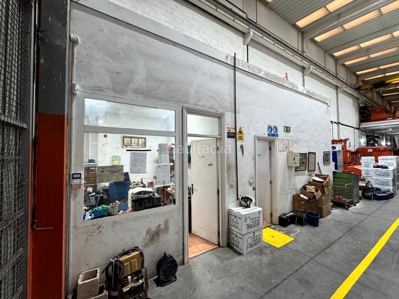 Foto c5c8c2ef-58d3-4487-8da8-778f4f12e88b. Bâtiment à usage industriel dans bilbao hiribidea 3l dans Ortuella