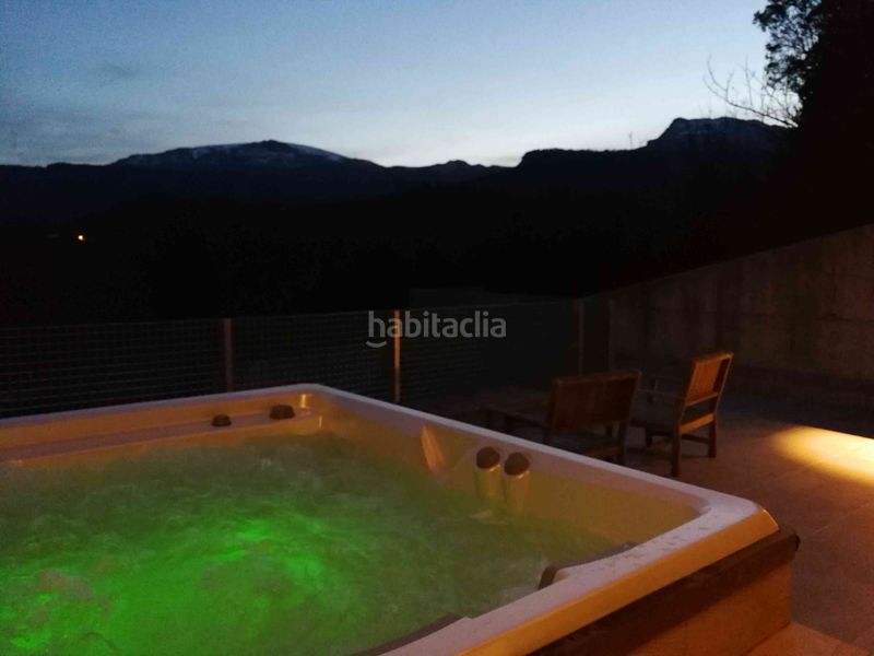 Foto bcd18f3d-4b74-4481-892b-29263e580d20. Edifici a barrio altzusta 38 a Zeanuri